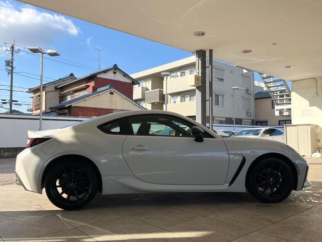 TOYOTA GR86 2023 Image 31