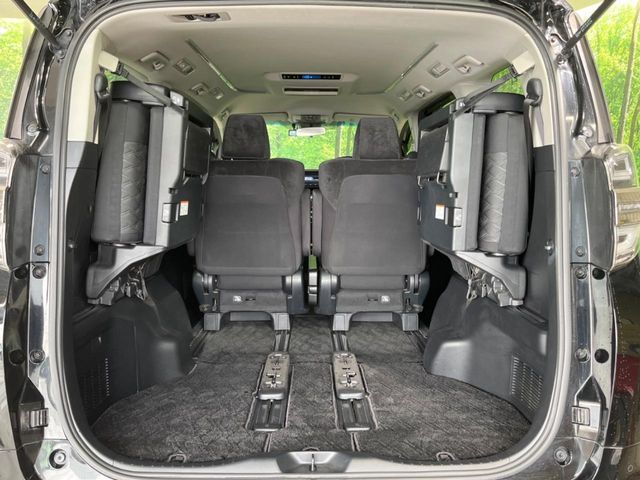 TOYOTA VELLFIRE 2018 Image 31