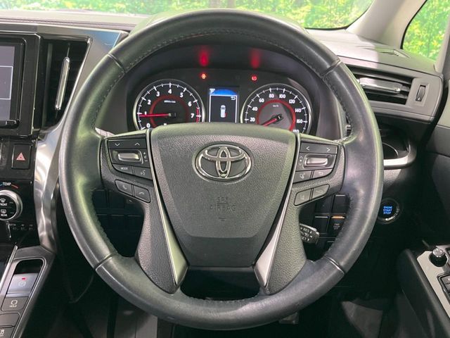 TOYOTA VELLFIRE 2018 Image 31