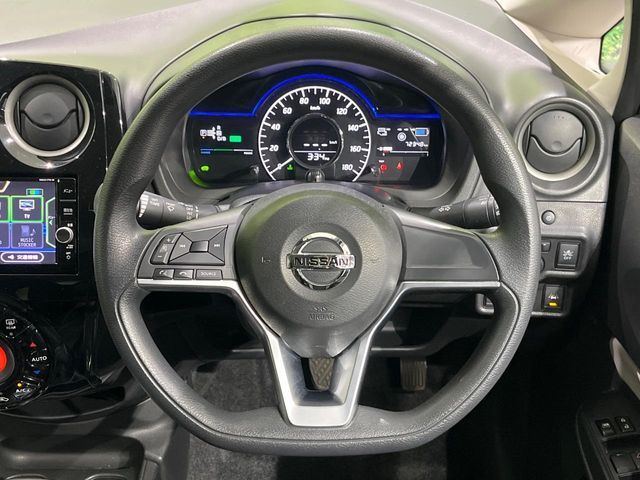 NISSAN NOTE 2018 Image 31
