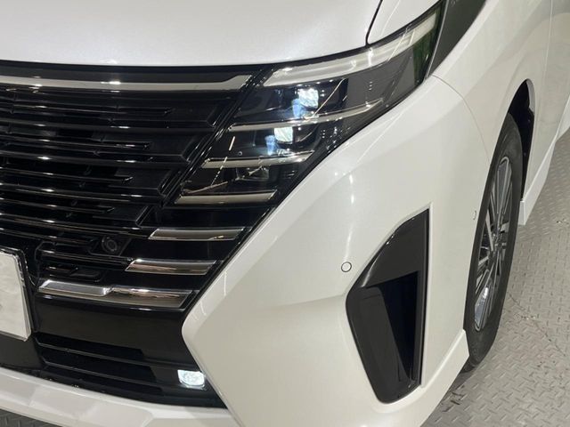 NISSAN SERENA  WG 2023 Image 31