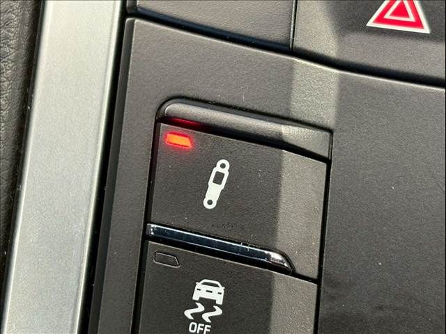 PORSCHE 718CAYMAN 2018 Image 31