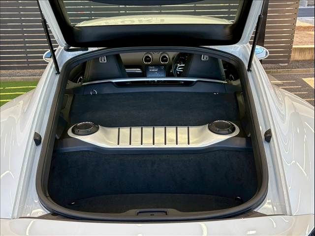 PORSCHE 718CAYMAN 2018 Image 31