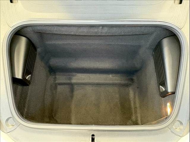 PORSCHE 718CAYMAN 2018 Image 31