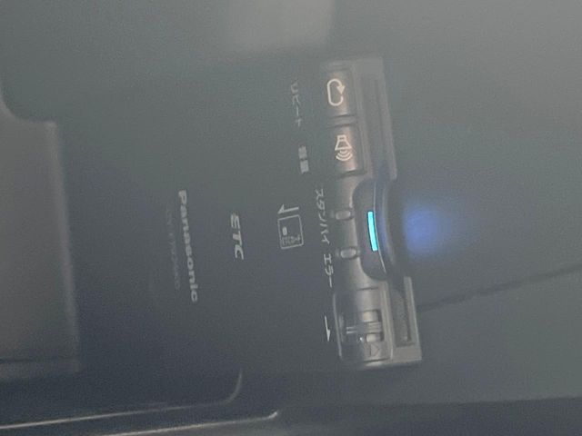 RENAULT LUTECIA 2018 Image 31