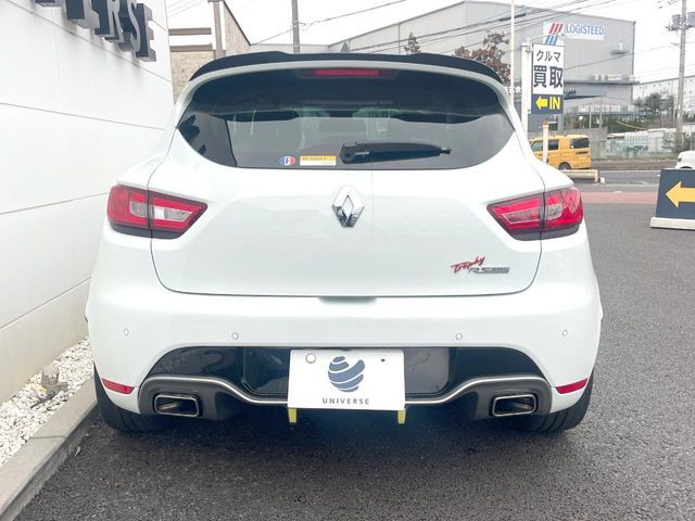 RENAULT LUTECIA 2018 Image 31