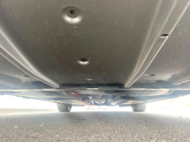 RENAULT LUTECIA 2018 Image 31