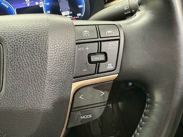 TOYOTA CROWN CROSSOVER 2022 Image 31