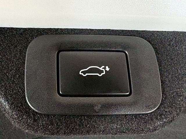 TOYOTA CROWN CROSSOVER 2022 Image 31