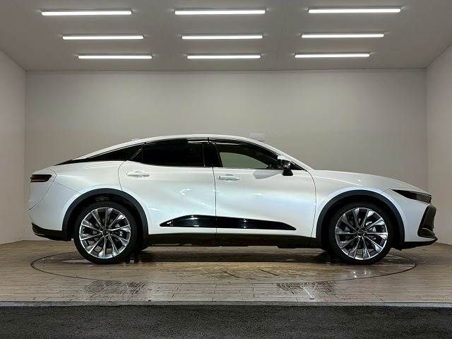 TOYOTA CROWN CROSSOVER 2022 Image 31