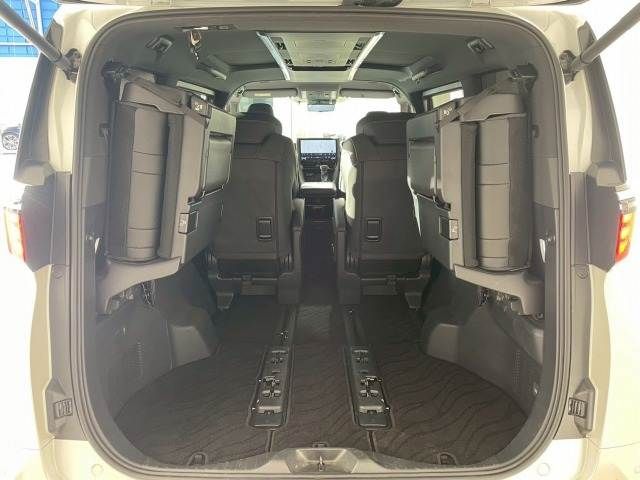 TOYOTA ALPHARD HYBRID 2023 Image 31