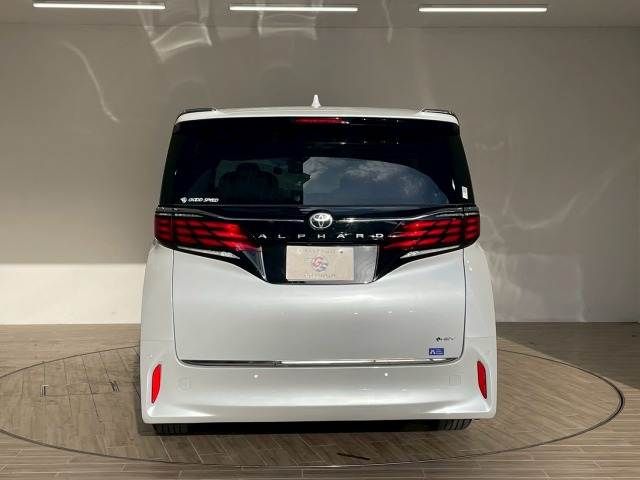 TOYOTA ALPHARD HYBRID 2023 Image 31