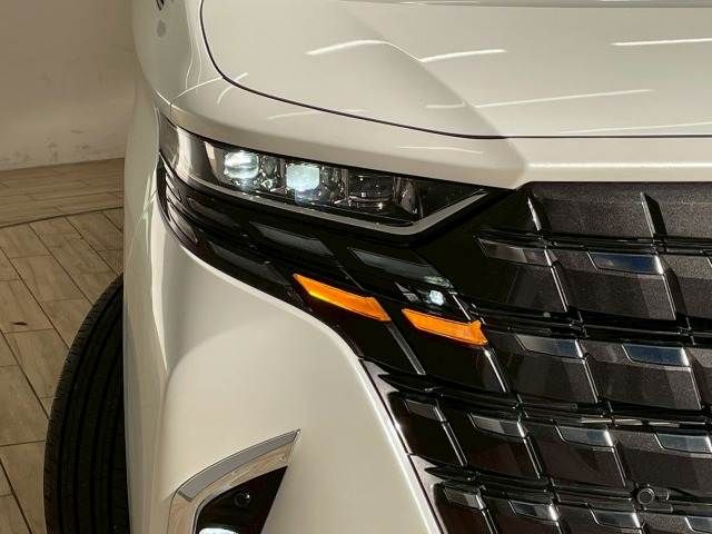 TOYOTA ALPHARD HYBRID 2023 Image 31