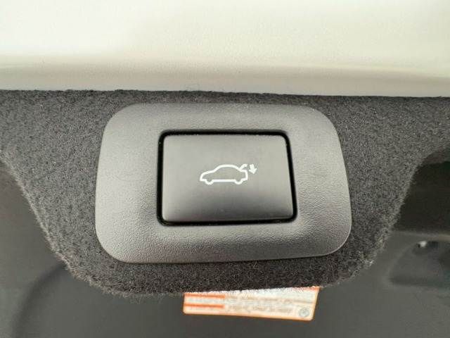 TOYOTA CROWN CROSSOVER 2023 Image 31