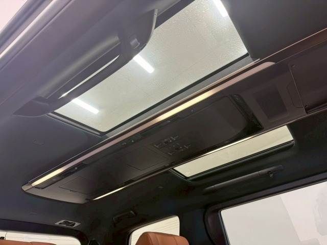 TOYOTA VELLFIRE  HYBRID 2023 Image 31