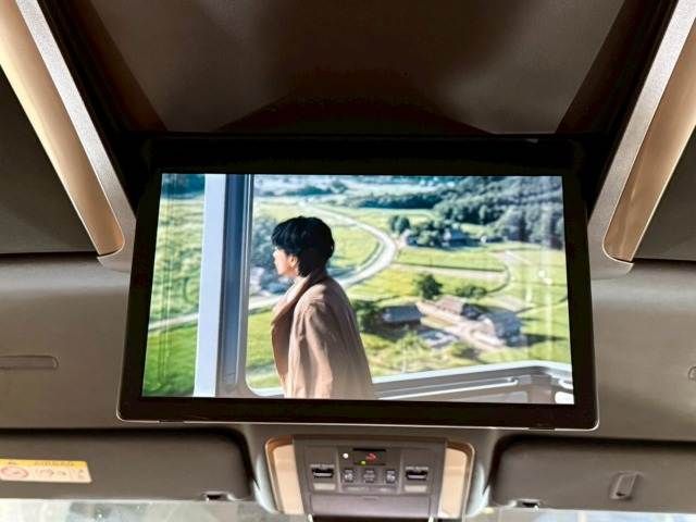 TOYOTA VELLFIRE  HYBRID 2023 Image 31