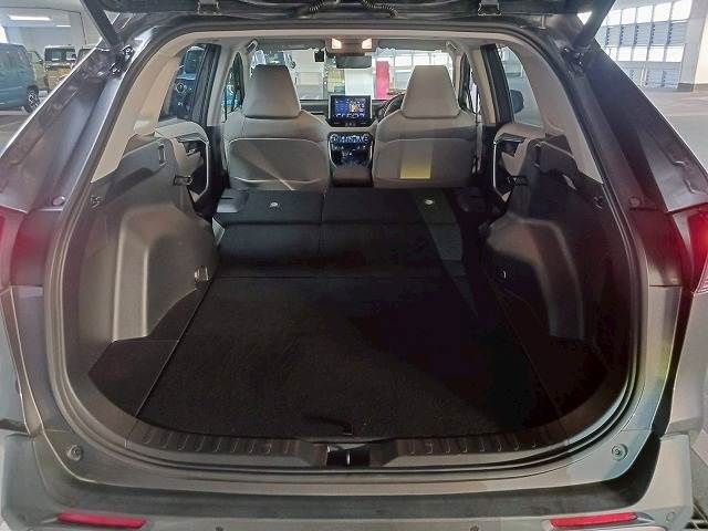 TOYOTA RAV4 HYBRID 4WD 2019 Image 31