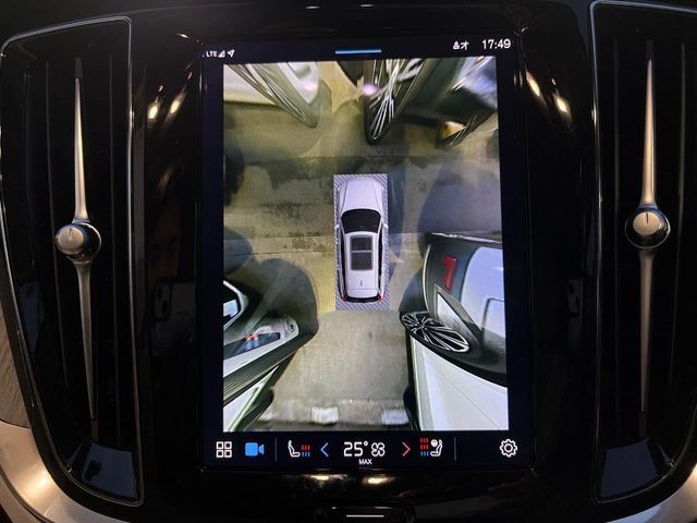 VOLVO V60 2022 Image 31