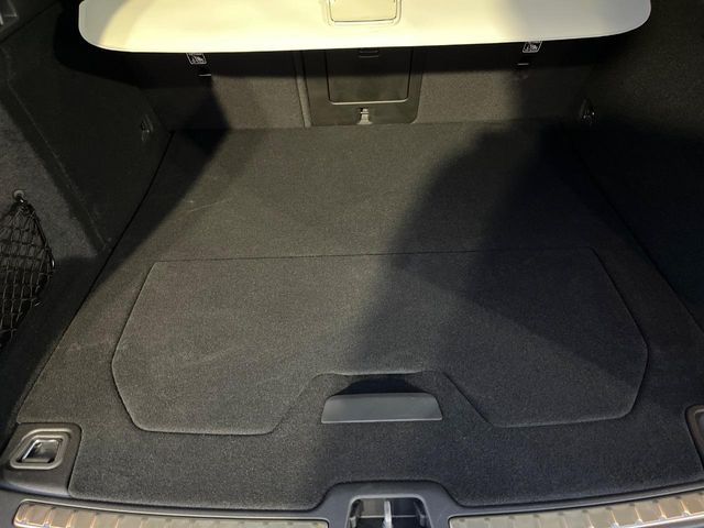 VOLVO V60 2022 Image 31