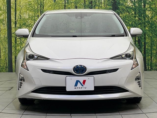 TOYOTA PRIUS 2017 Image 31