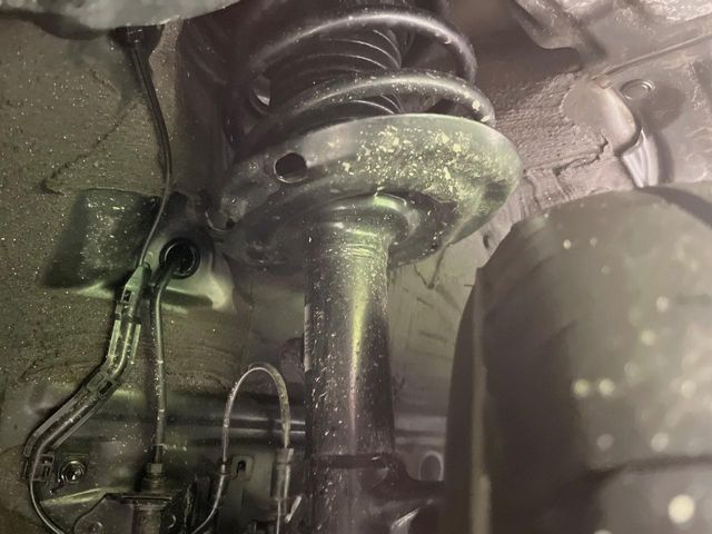 TOYOTA PRIUS 2017 Image 31