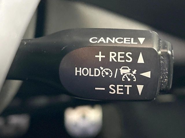 TOYOTA C-HR 2017 Image 31