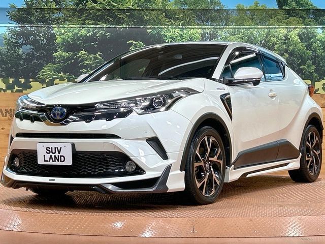 TOYOTA C-HR 2017 Image 31