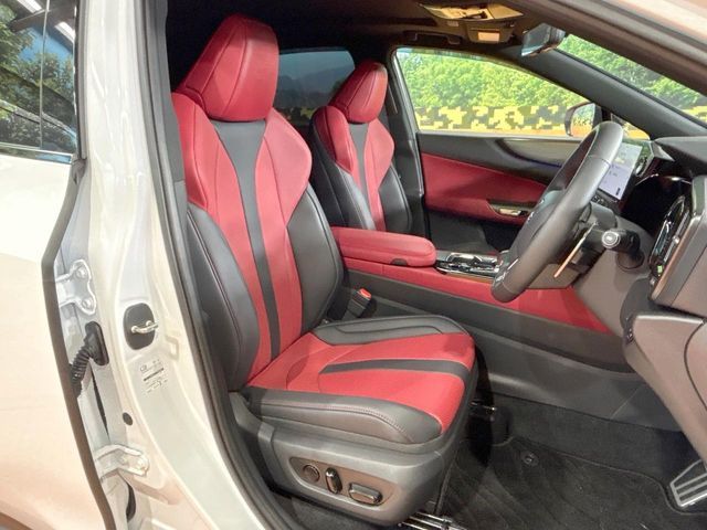 TOYOTA LEXUS NX350H 2024 Image 31