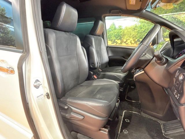 TOYOTA VOXY 2021 Image 31