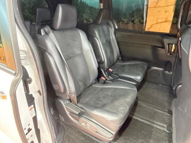 TOYOTA VOXY 2021 Image 31