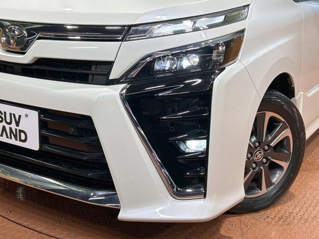 TOYOTA VOXY 2021 Image 31