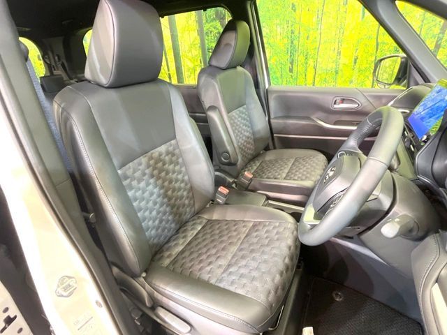 TOYOTA VOXY HYBRID 2025 Image 31