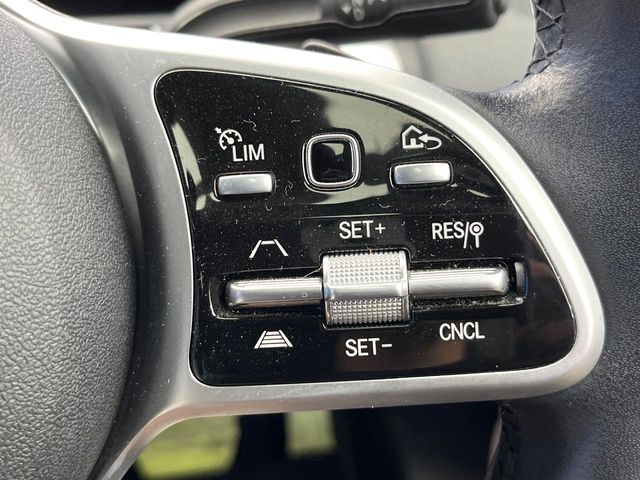 MERCEDES BENZ GLB 2021 Image 31