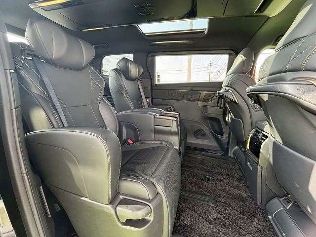 TOYOTA VELLFIRE  HYBRID 2024 Image 31