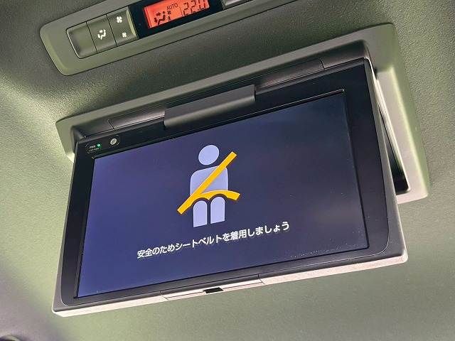 TOYOTA ESQUIRE HYBRID 2019 Image 31