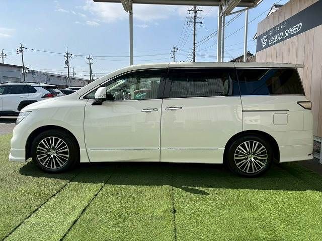 NISSAN ELGRAND 2015 Image 31