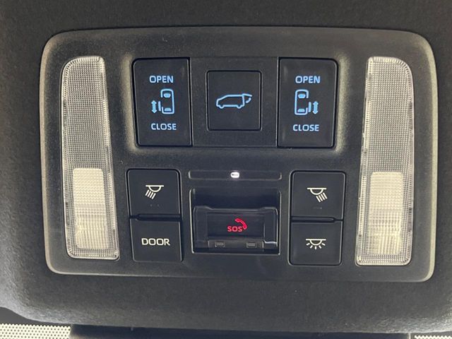 TOYOTA VOXY HYBRID 2025 Image 31