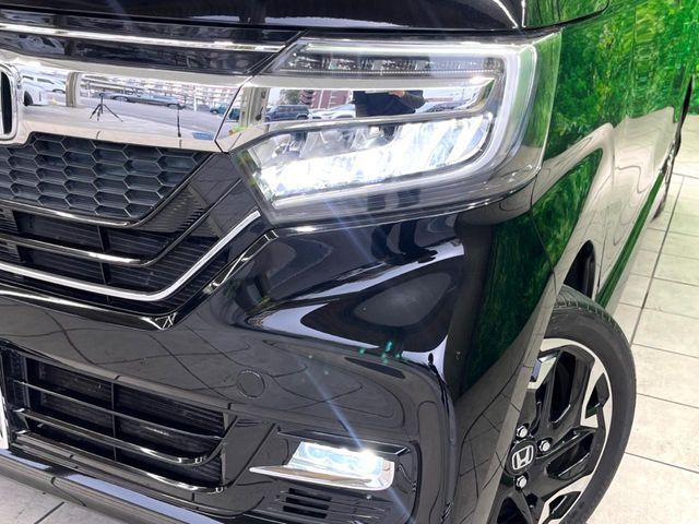 HONDA N BOX CUSTOM 2018 Image 31