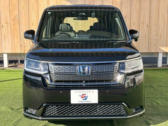 HONDA STEPWAGON E:HEV SPAD 2022 Image 31