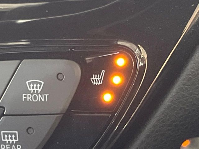 TOYOTA C-HR 2018 Image 31