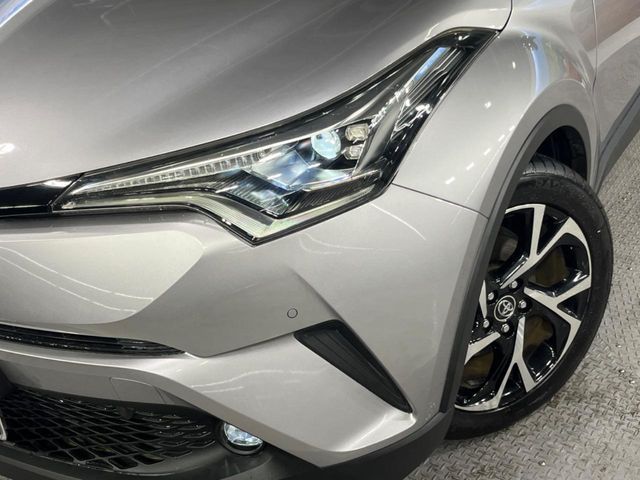 TOYOTA C-HR 2018 Image 31