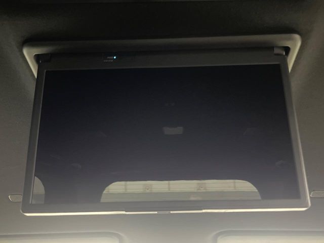 TOYOTA VOXY HYBRID 2023 Image 31