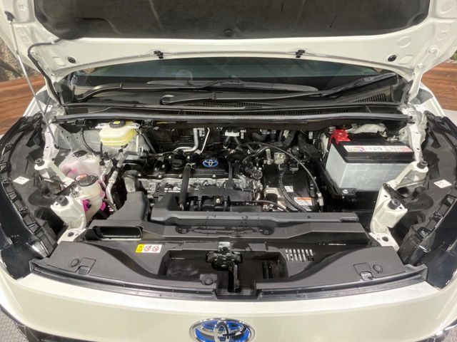 TOYOTA VOXY HYBRID 2023 Image 31