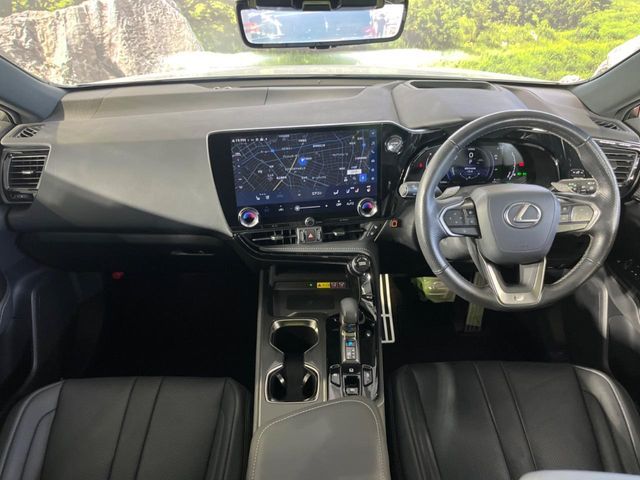 TOYOTA LEXUS NX350H 2023 Image 31