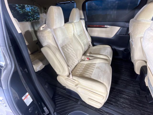 TOYOTA ALPHARD 2015 Image 31