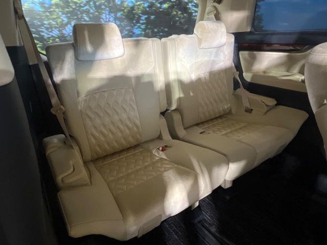 TOYOTA ALPHARD 2015 Image 31