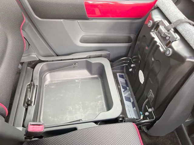 SUZUKI HUSTLER 2015 Image 31