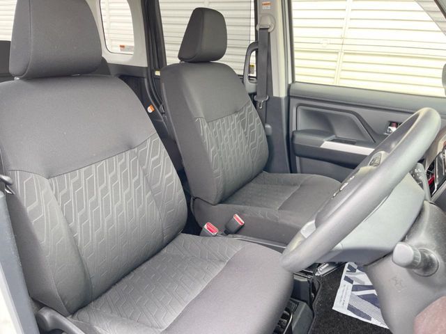 TOYOTA ROOMY 2019 Image 31