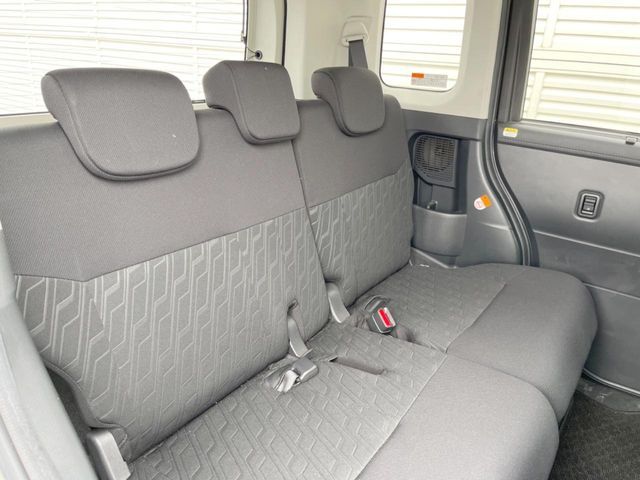 TOYOTA ROOMY 2019 Image 31