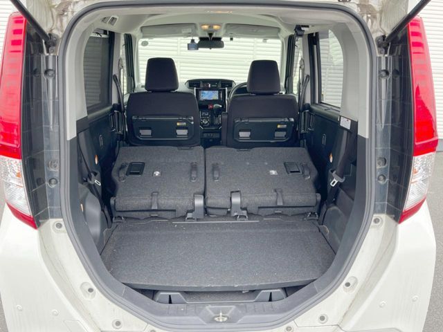 TOYOTA ROOMY 2019 Image 31